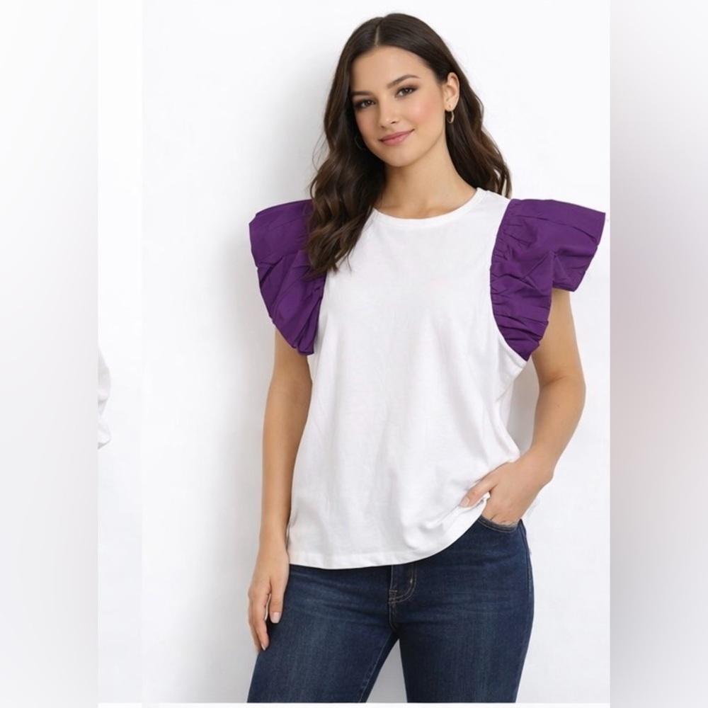 NWT Eche Size Medium White Blouse with‎ Purple Ruffle Sleeves